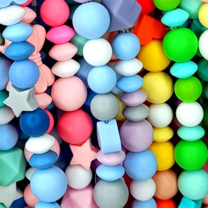 Herzheld EM- und Perlenketten